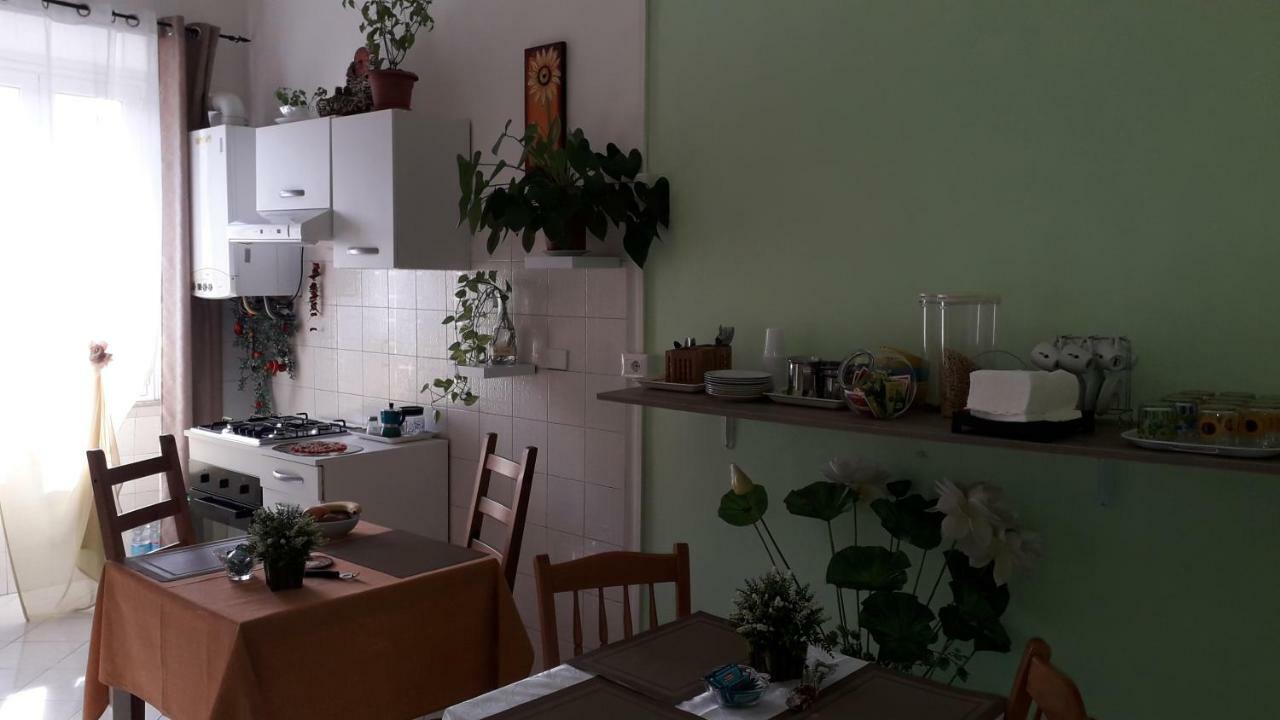 Ostiense Guest House Рим Екстер'єр фото